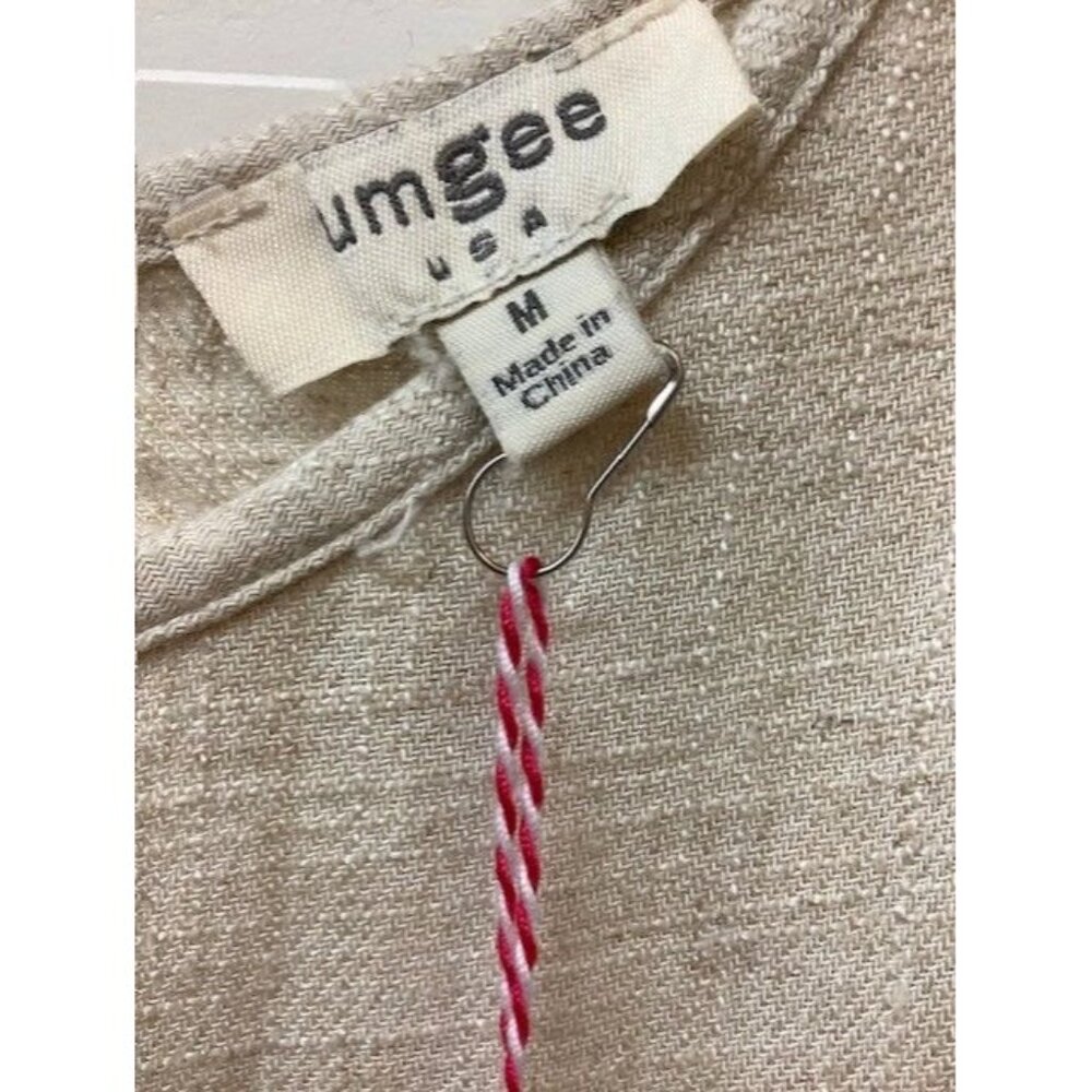 Umgee Womens Beige Textured Tunic Dress With‎ Fringe Hem & Cutout Back Detail - Picture 3 of 4